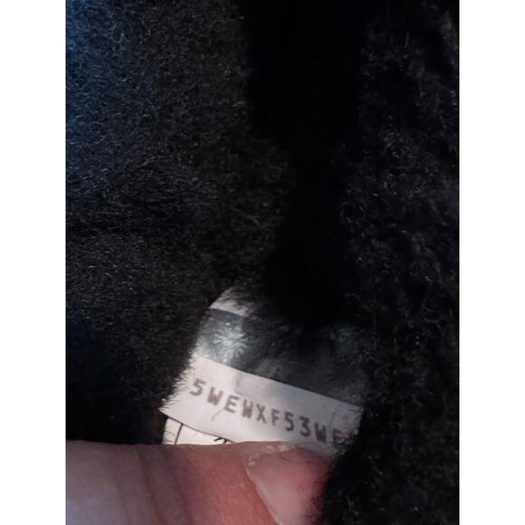 M UGG Classic Mini Stellar Sequin boot in black(multi iridescent chunky) sz 7 - Picture 6 of 13